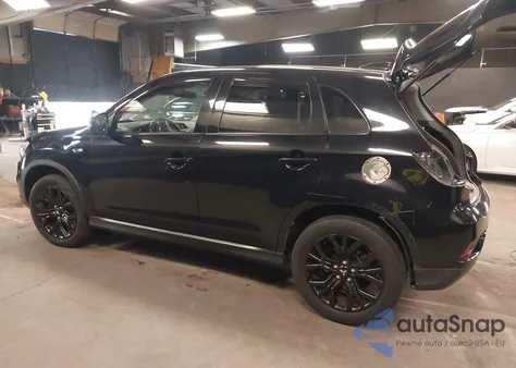 2018 Mitsubishi Outlander Sport 2.0 Le from USA, damaged, VIN JA4AP3AU8JZ024640
